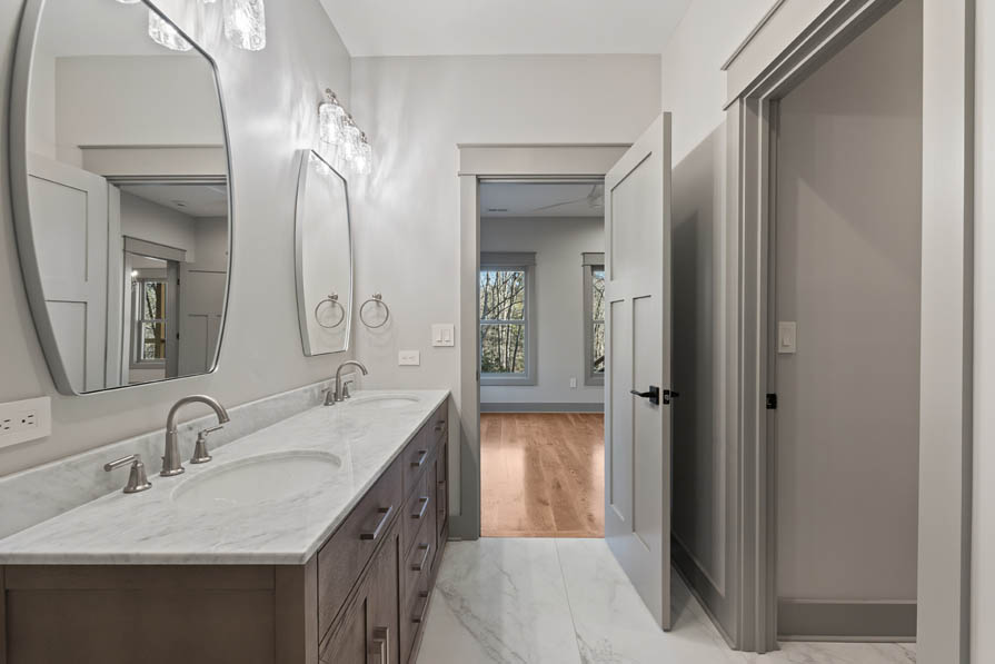 Sullivan Custom Homes - Oxford