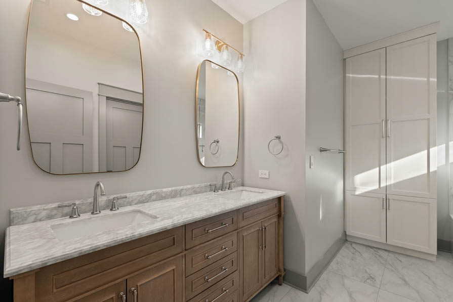 Sullivan Custom Homes - Oxford